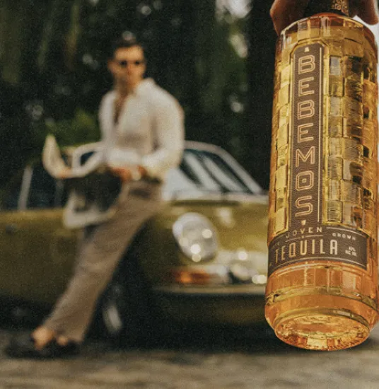 Bebemos bottle with vintage car